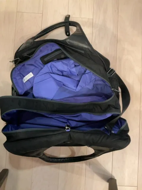 {{ClientCode}} BLACK ATHLETA WEEKENDER BAG