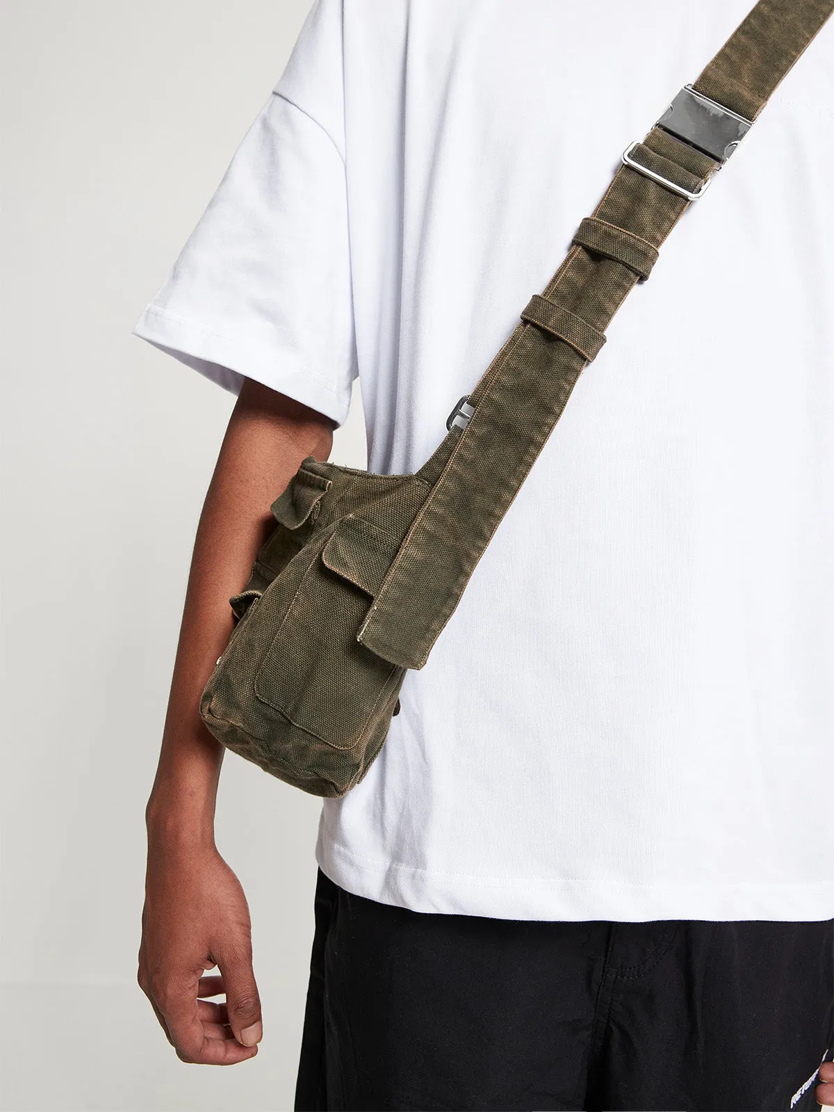 MULTIPOCKET RETERNITY SHOULDER BAG