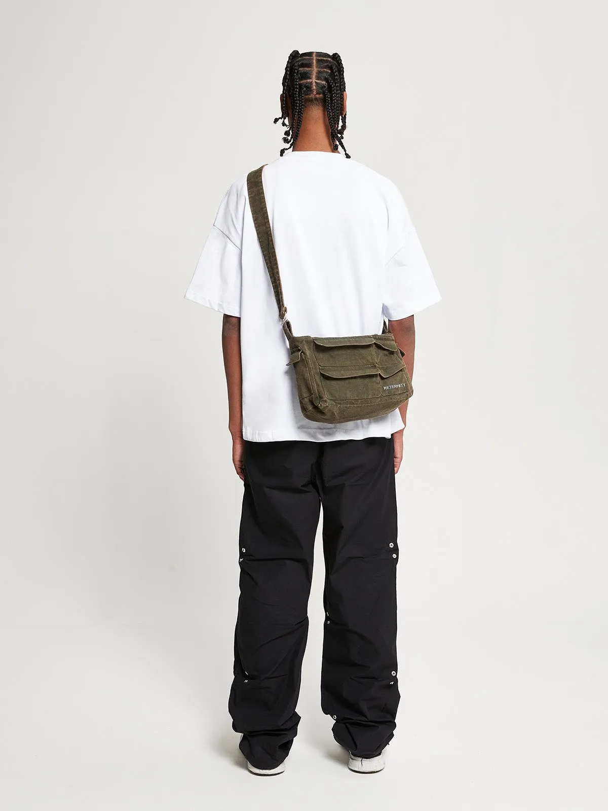 MULTIPOCKET RETERNITY SHOULDER BAG