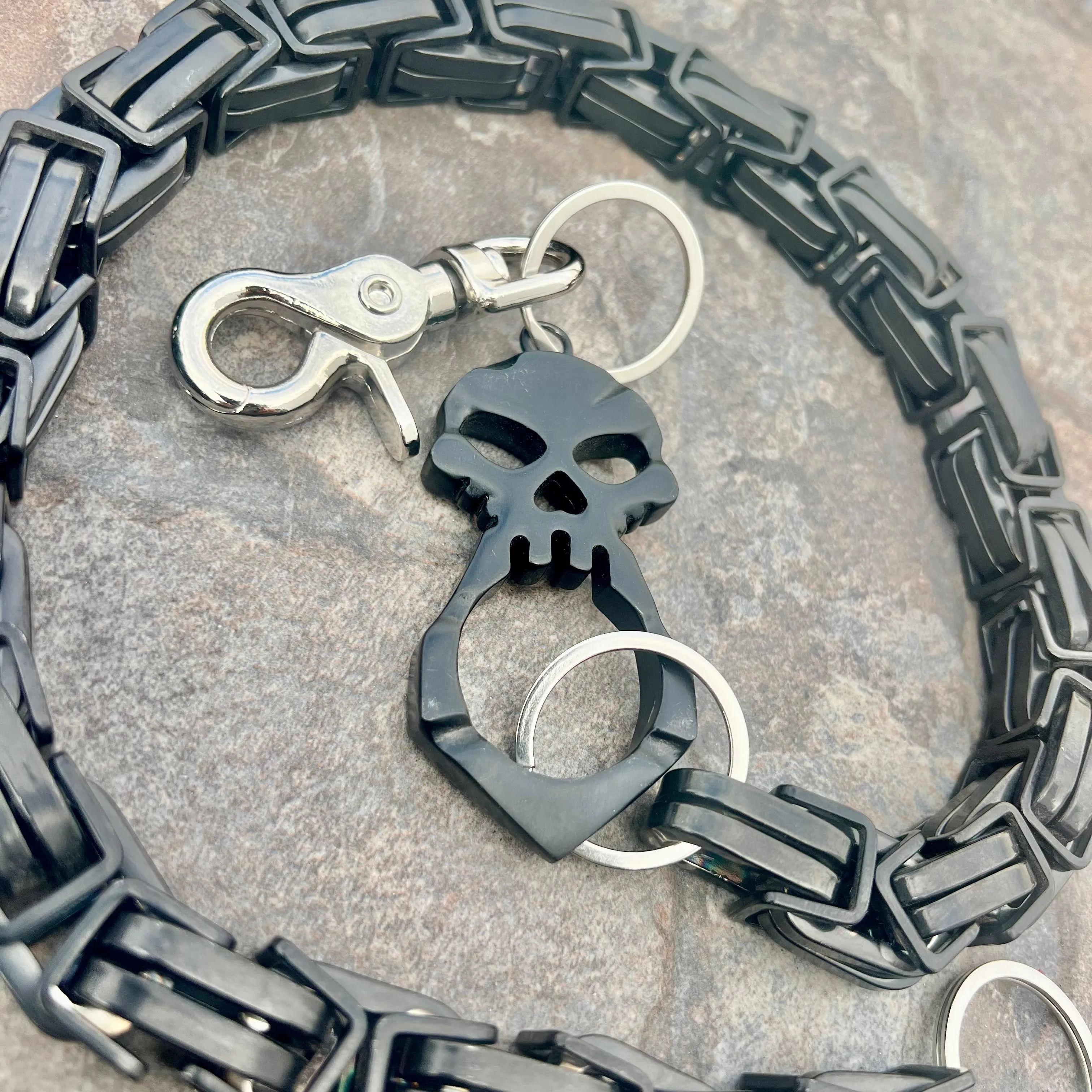 One Finger Ring Black Wallet Chain - Black Daytona CVO - WC048CVO